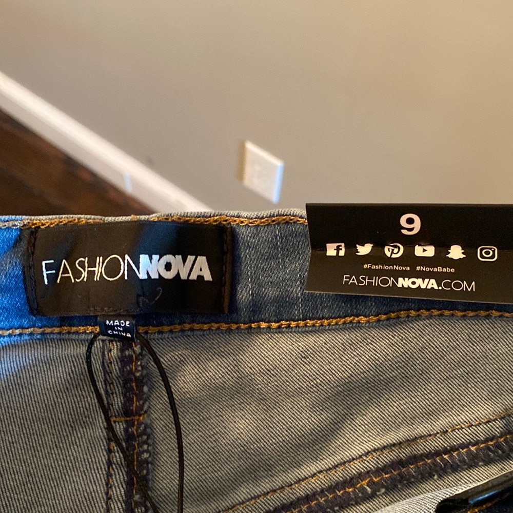 size 9 fashion nova jeans